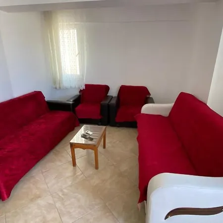Altinkum Apartment